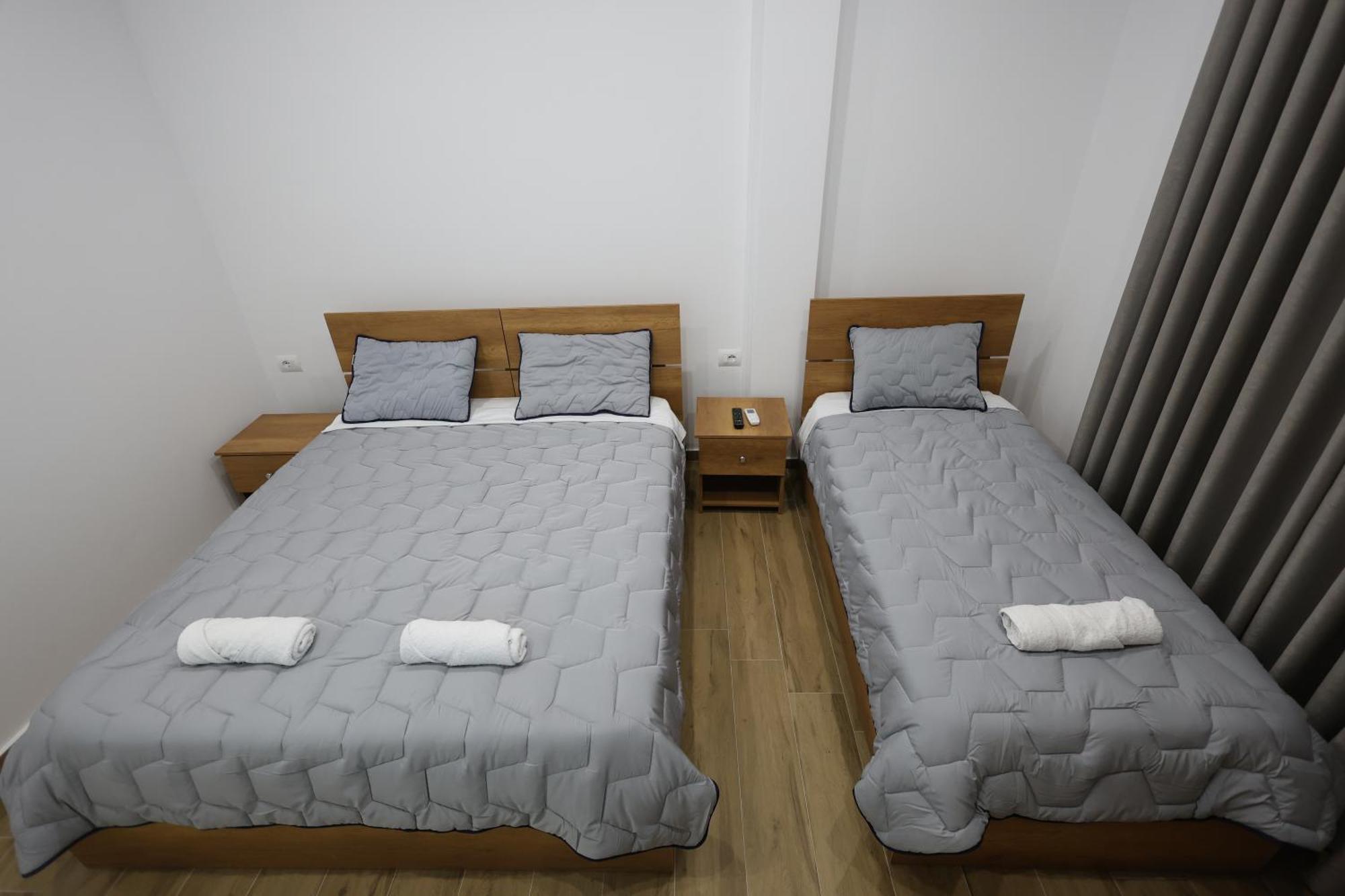 Guesthouse Aurel Berat Exterior photo